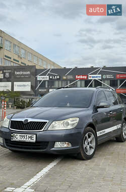 Универсал Skoda Octavia 2009 в Львове