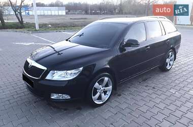 Универсал Skoda Octavia 2011 в Черновцах