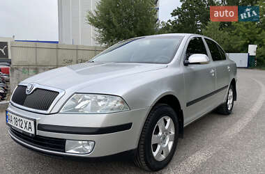 Ліфтбек Skoda Octavia 2006 в Києві