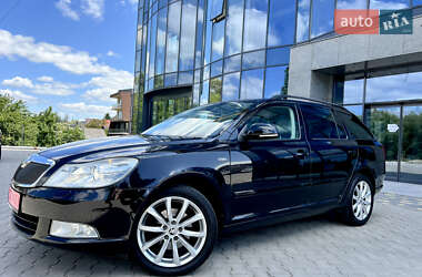 Универсал Skoda Octavia 2012 в 
