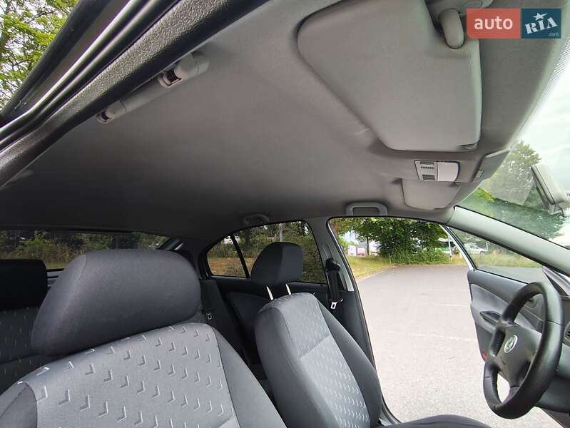 Лифтбек Skoda Octavia 2009 в Новоднестровске
