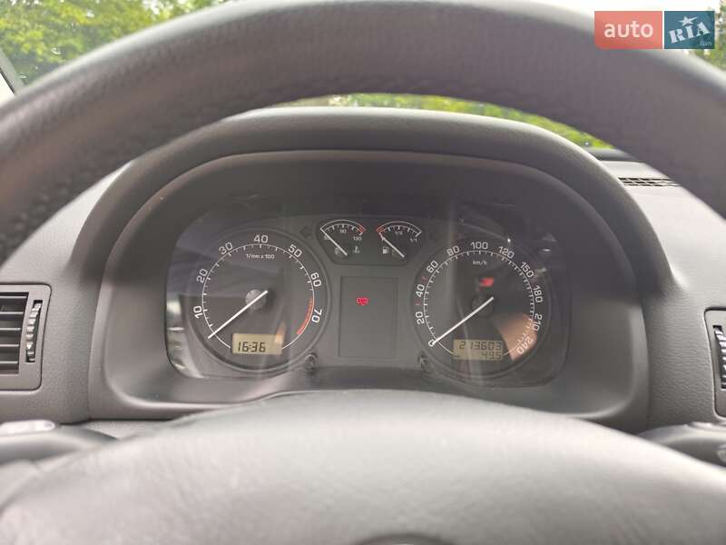 Лифтбек Skoda Octavia 2009 в Новоднестровске