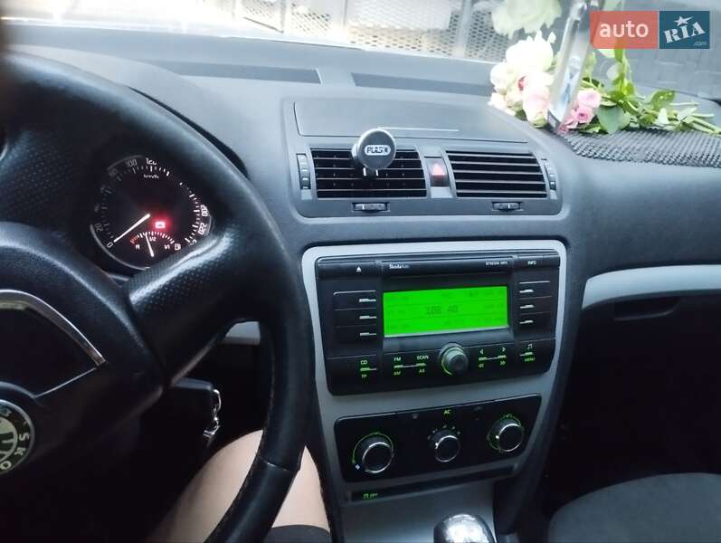 Универсал Skoda Octavia 2010 в Сумах