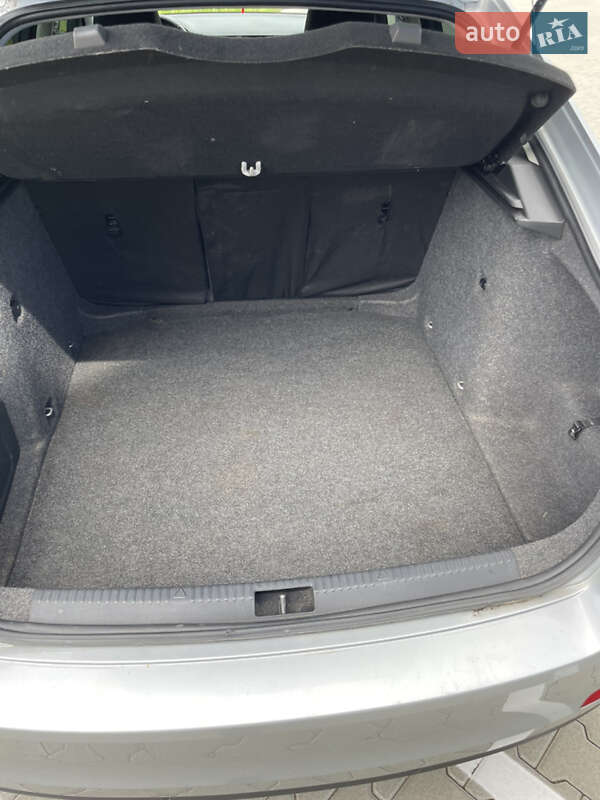 Ліфтбек Skoda Octavia 2013 в Львові фото 12 Ліфтбек Skoda Octavia 2013 в Львові