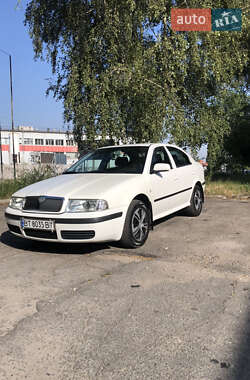 Ліфтбек Skoda Octavia 2004 в Запоріжжі