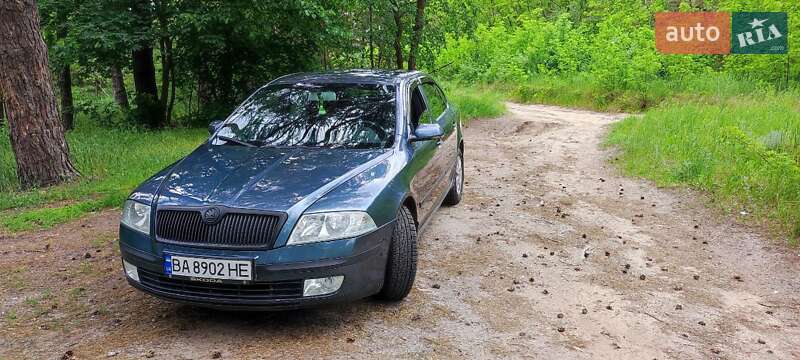 Лифтбек Skoda Octavia 2006 в Кропивницком