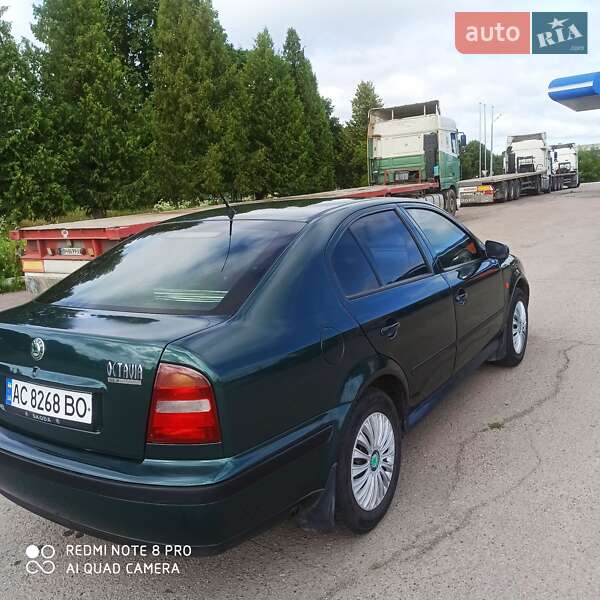 Лифтбек Skoda Octavia 2000 в Владимире