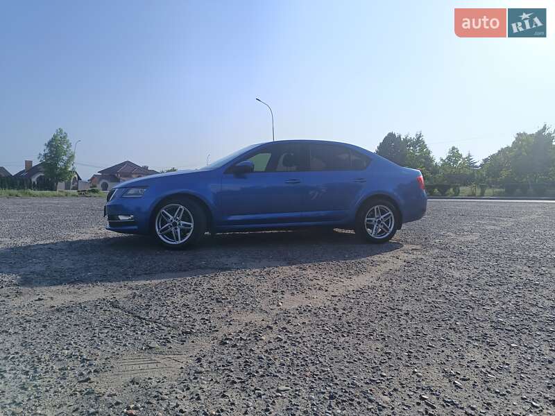 Ліфтбек Skoda Octavia 2017 в Ужгороді