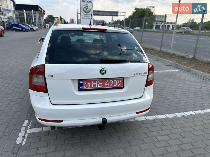 Універсал Skoda Octavia 2009 в Києві