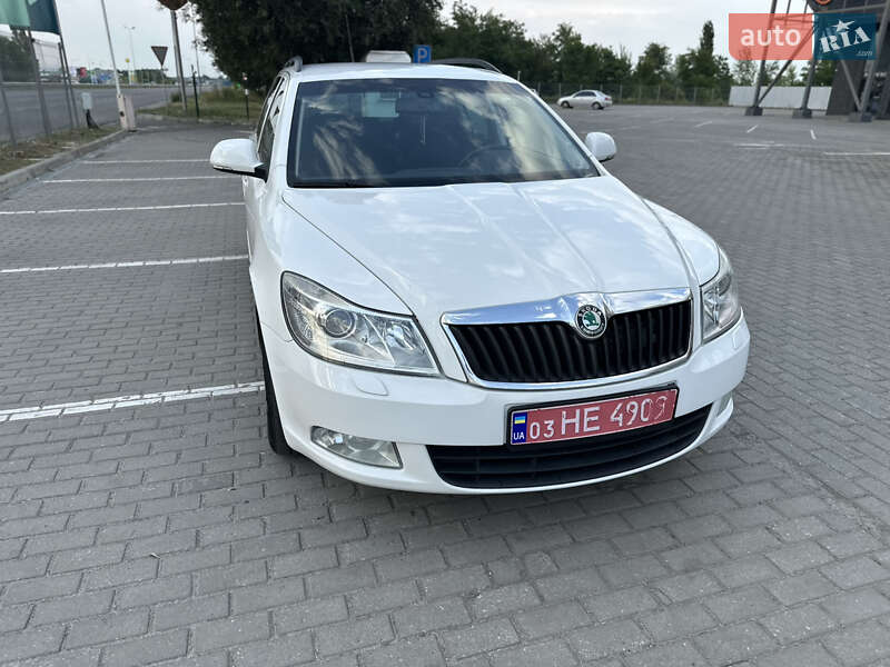 Універсал Skoda Octavia 2009 в Києві