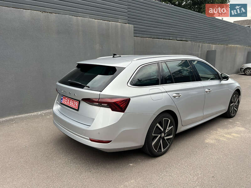 Універсал Skoda Octavia 2021 в Чернігові