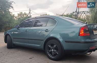Ліфтбек Skoda Octavia 2007 в 