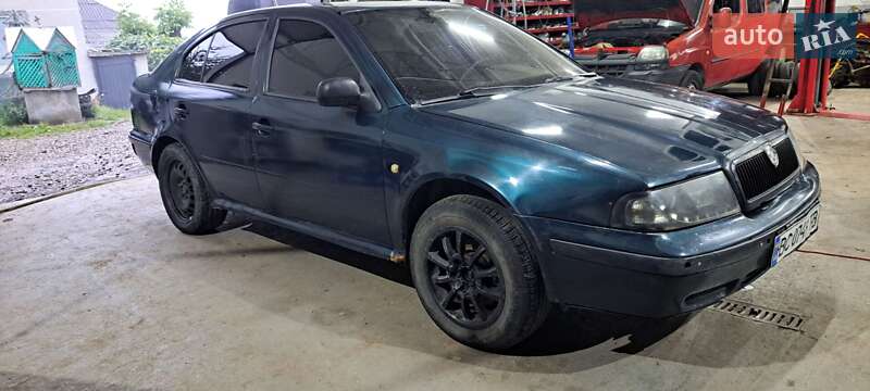 Skoda Octavia 1998