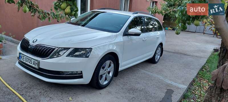 Универсал Skoda Octavia 2018 в Днепре фото 18 Универсал Skoda Octavia 2018 в Днепре
