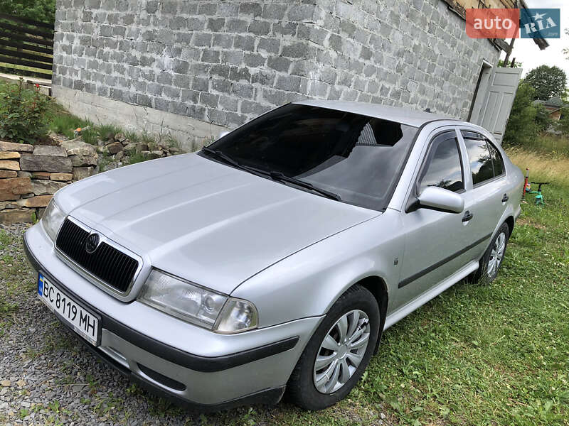 Skoda Octavia 2000