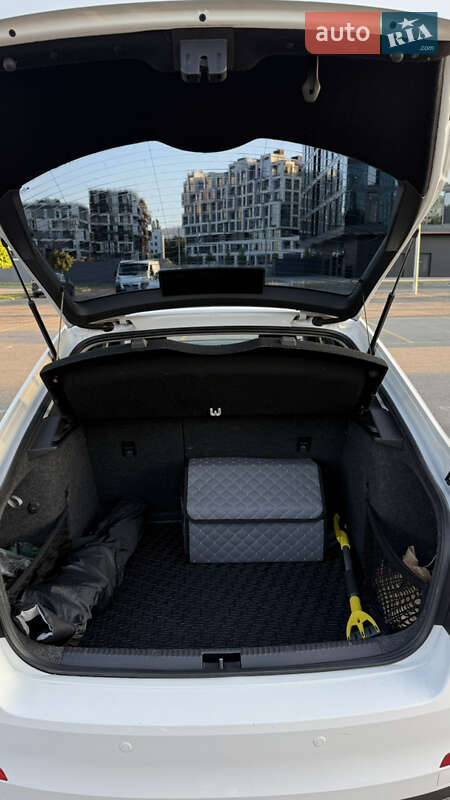 Ліфтбек Skoda Octavia 2014 в Києві