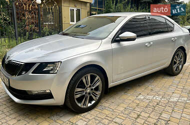 Ліфтбек Skoda Octavia 2017 в Харкові