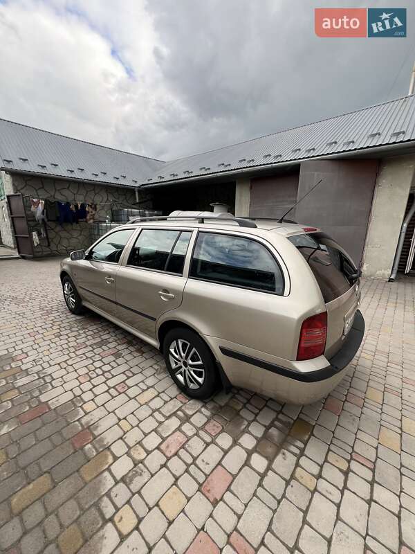 Универсал Skoda Octavia 2004 в Львове