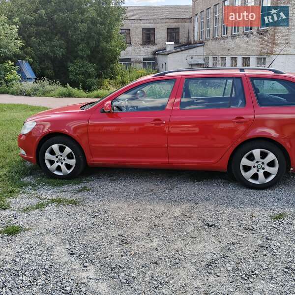 Универсал Skoda Octavia 2009 в Житомире