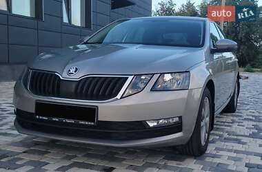 Ліфтбек Skoda Octavia 2018 в Корсунь-Шевченківському