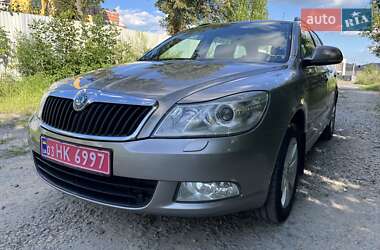 Универсал Skoda Octavia 2010 в Ровно