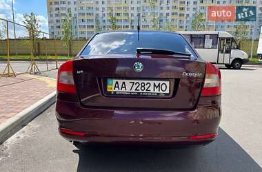 Лифтбек Skoda Octavia 2011 в 