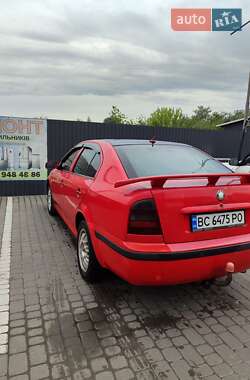 Универсал Skoda Octavia 2000 в Жовкве