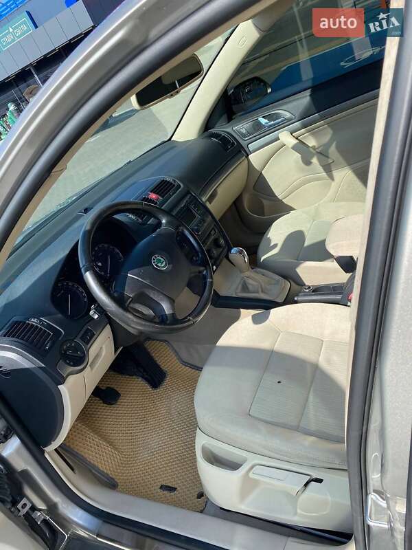 Ліфтбек Skoda Octavia 2007 в Первомайську