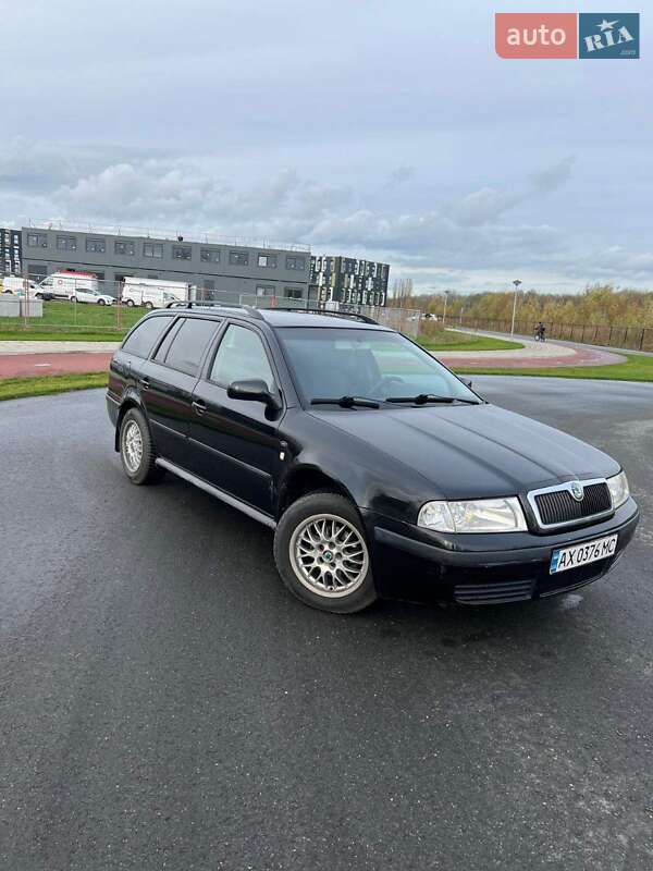 Універсал Skoda Octavia 2001 в Києві