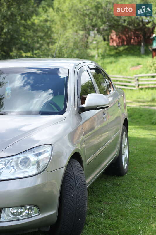 Лифтбек Skoda Octavia 2009 в Верховине