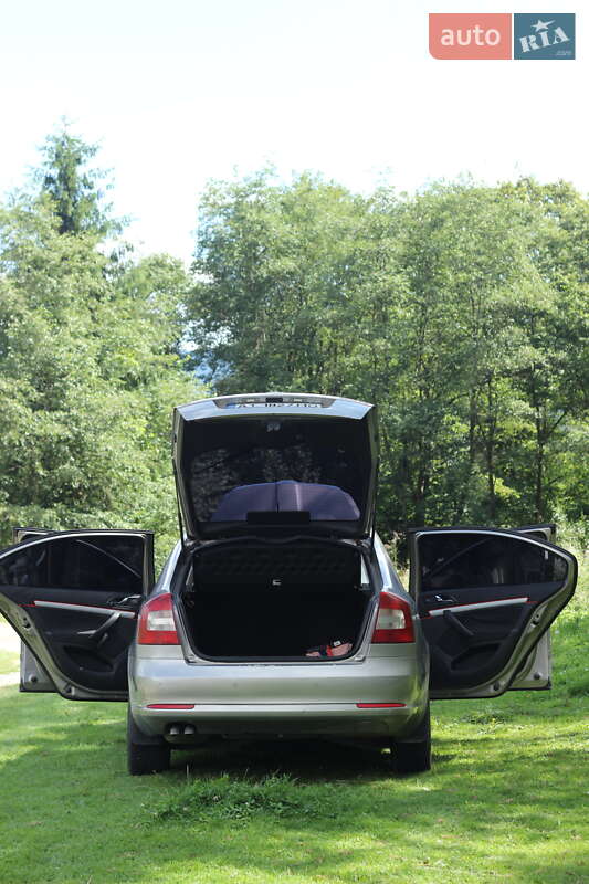 Лифтбек Skoda Octavia 2009 в Верховине