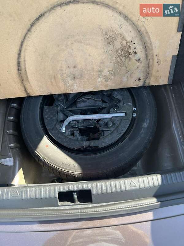 Лифтбек Skoda Octavia 2014 в Кропивницком