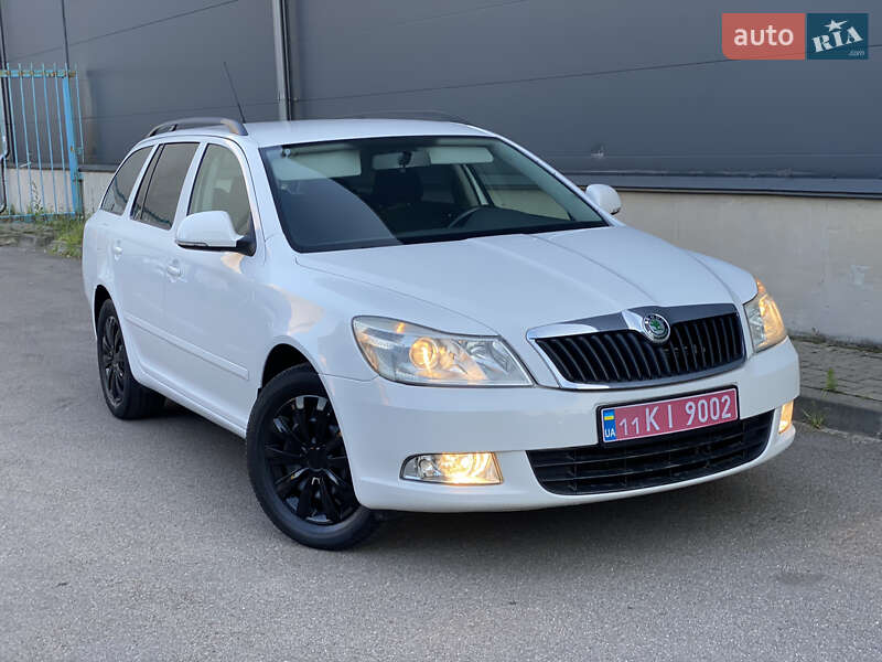 Універсал Skoda Octavia 2009 в Києві