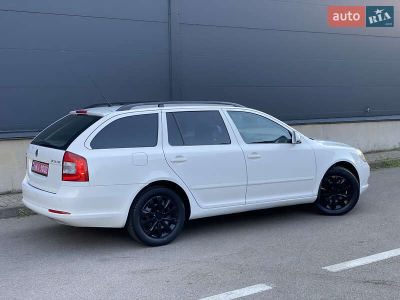 Універсал Skoda Octavia 2009 в Києві