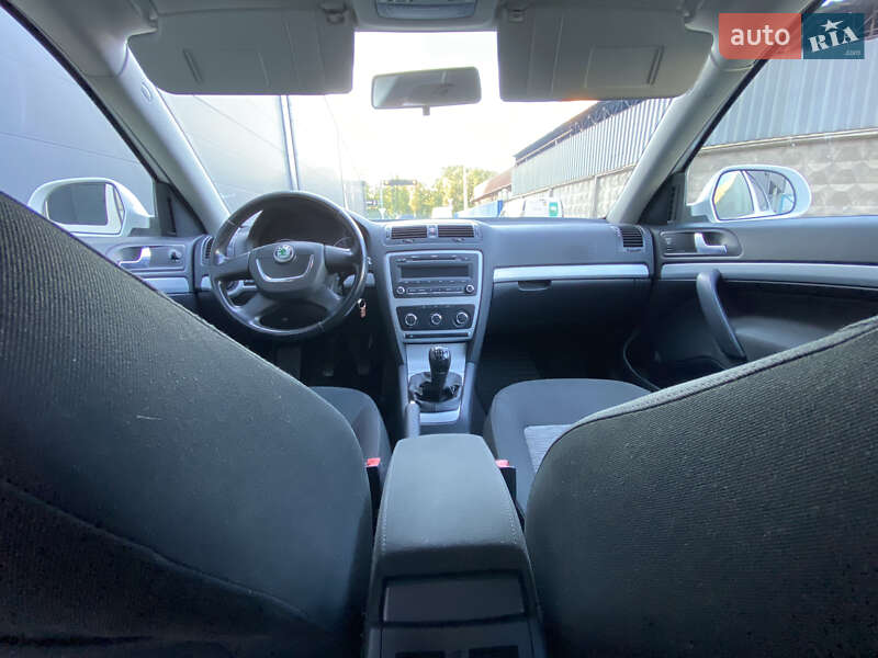 Універсал Skoda Octavia 2009 в Києві
