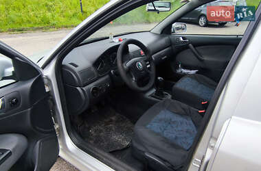 Лифтбек Skoda Octavia 2006 в Харькове