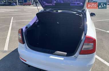 Лифтбек Skoda Octavia 2011 в 
