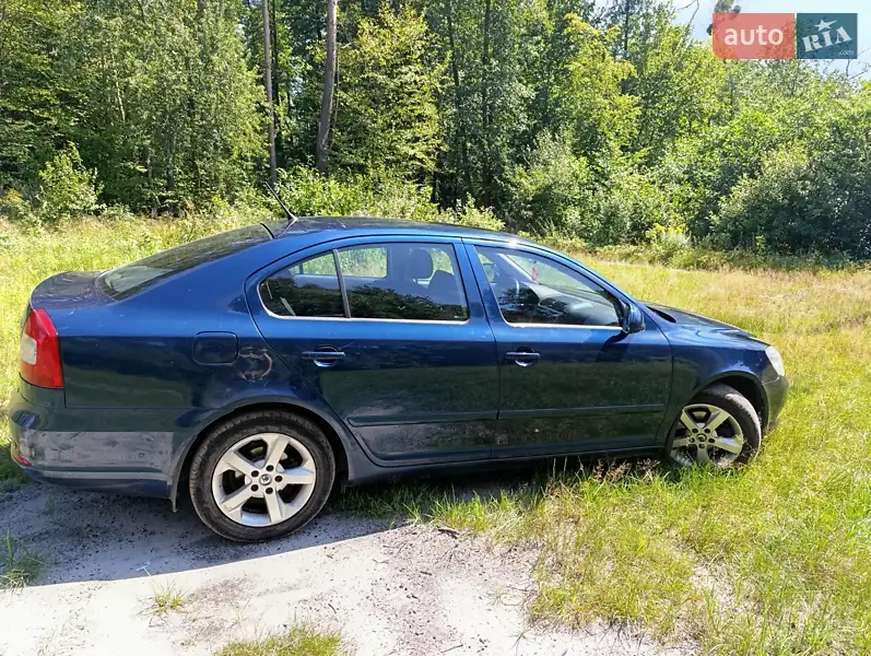 Skoda Octavia 2011 VIN TMBCM61Z4C2071468 фото оголошення 3 з 46