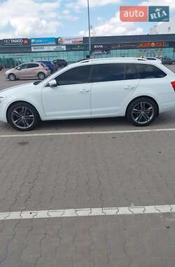 Универсал Skoda Octavia 2015 в 