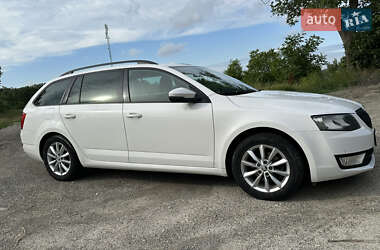 Универсал Skoda Octavia 2016 в Каменец-Подольском