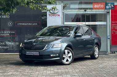 Ліфтбек Skoda Octavia 2017 в Ужгороді
