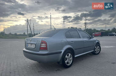 Лифтбек Skoda Octavia 2003 в 