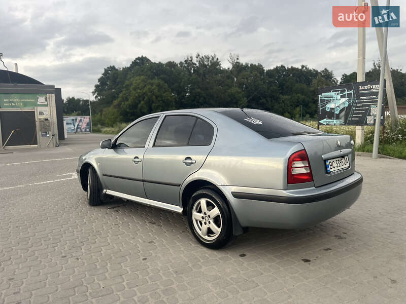 Ліфтбек Skoda Octavia 2003 в Львові