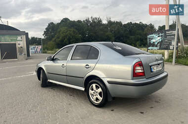 Лифтбек Skoda Octavia 2003 в 