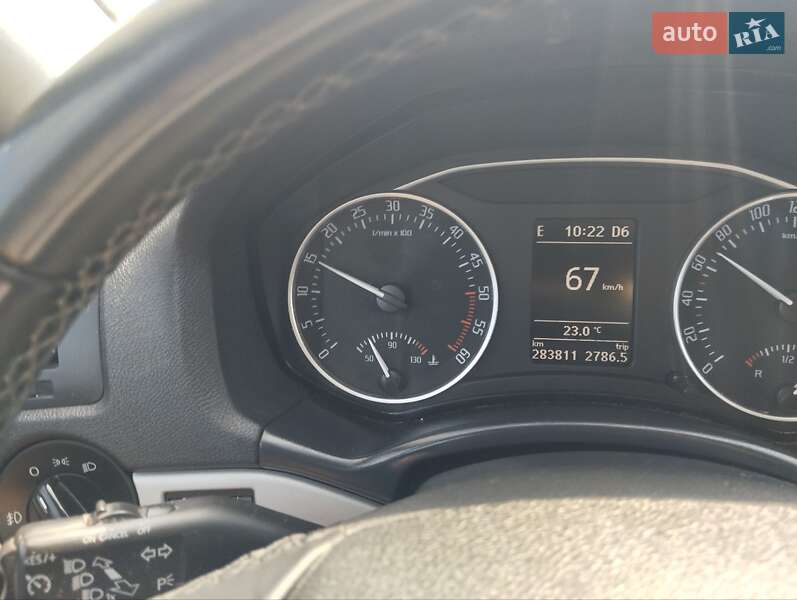 Універсал Skoda Octavia 2013 в Мамаївцах