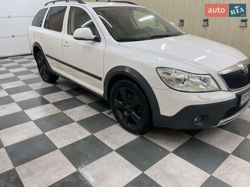 Универсал Skoda Octavia 2012 в Олевске