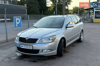 Універсал Skoda Octavia 2010 в Житомирі