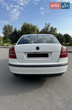 Лифтбек Skoda Octavia 2006 в 