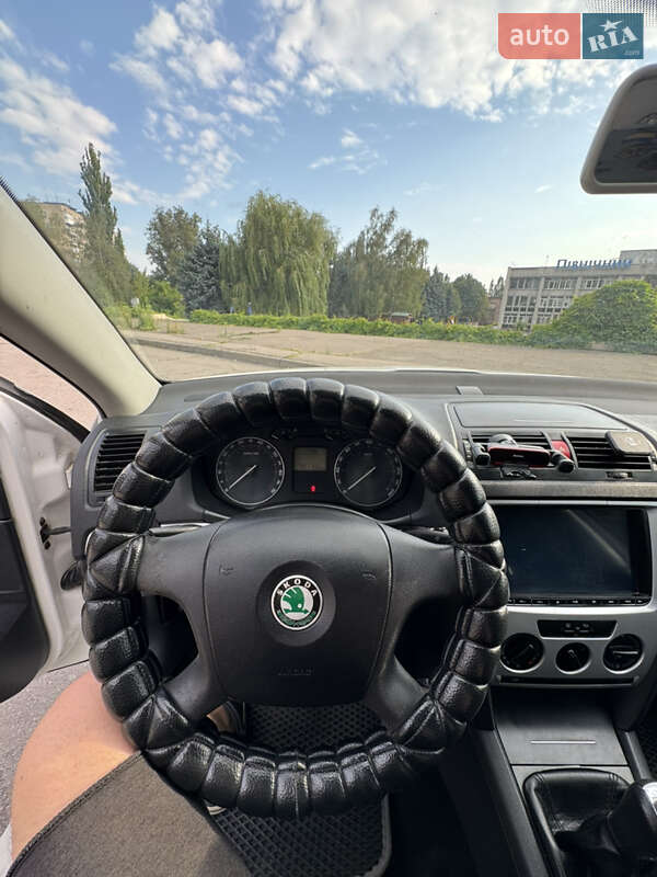 Ліфтбек Skoda Octavia 2006 в Кривому Розі
