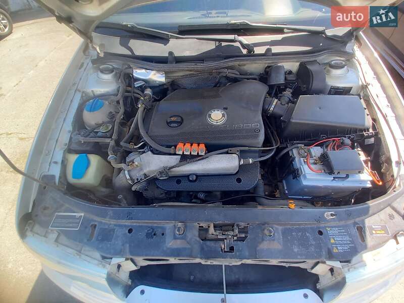 Лифтбек Skoda Octavia 2006 в Сумах